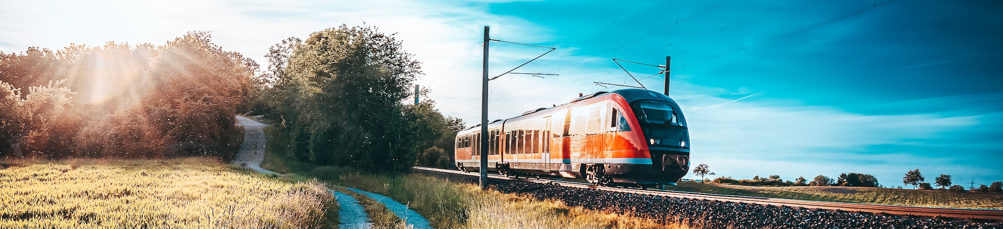 9-Euro-Ticke nutzen, um mit dem Zug in den Urlaub zu fahren_Header